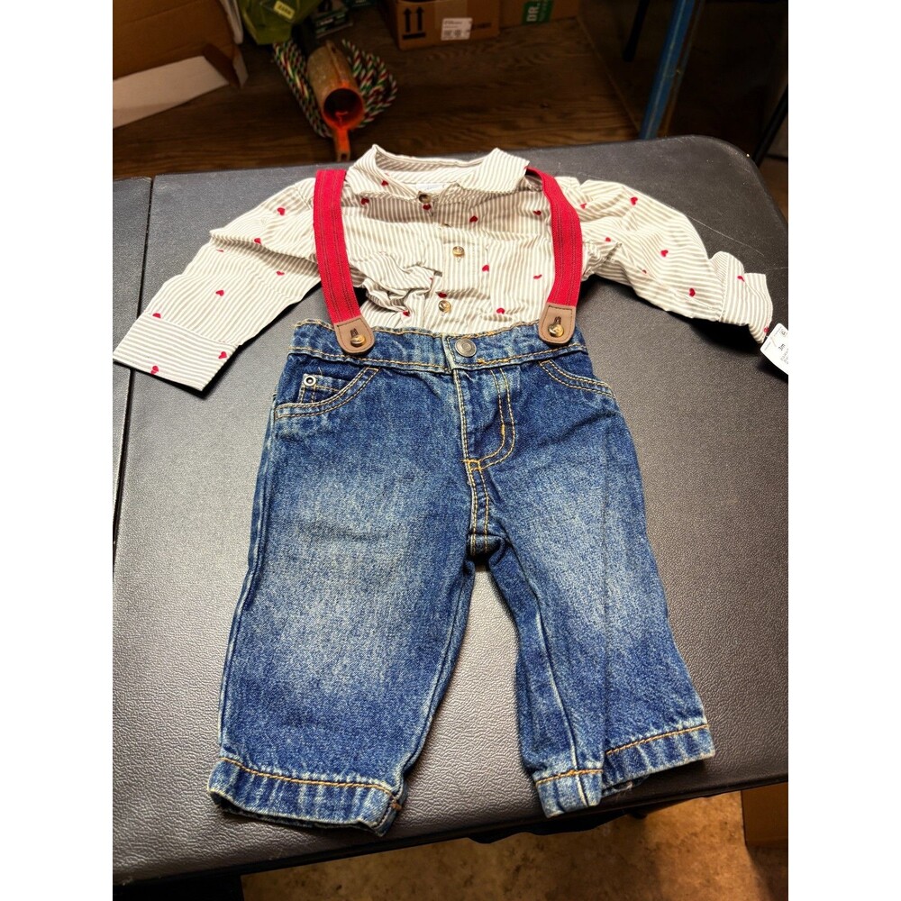 Boy's 3 Months long sleeve button down shirt w/ Jeans & suspenders - NWT